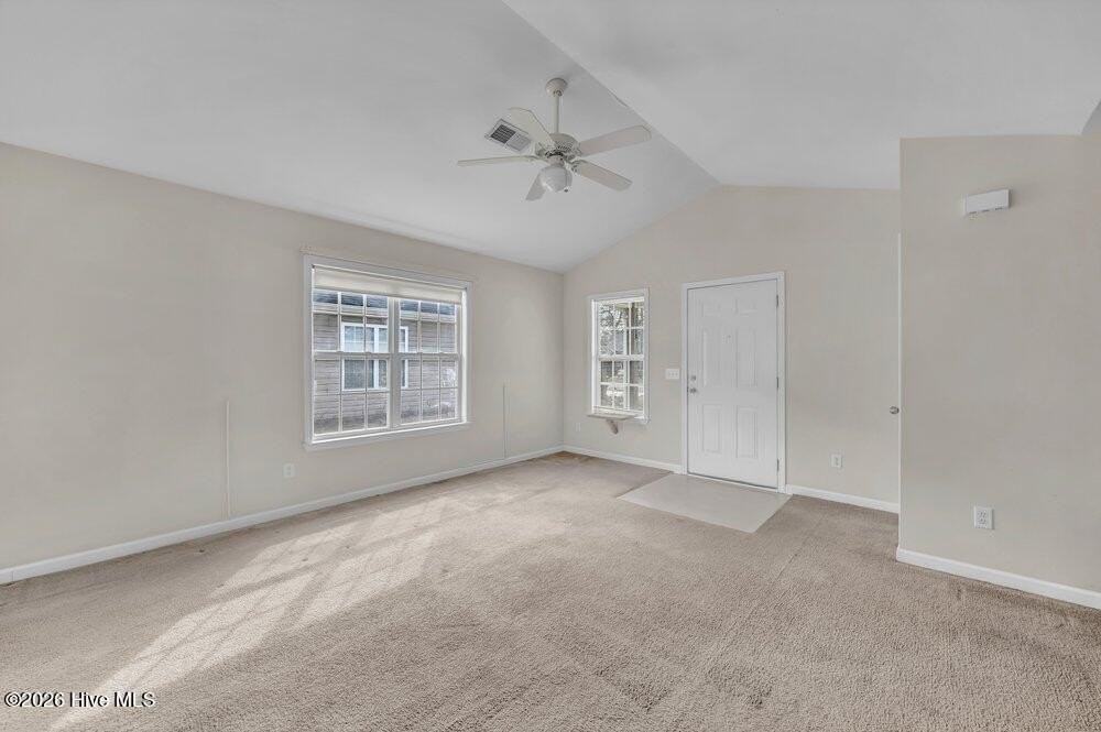 2029 Jackson St - Photo 4 of 29