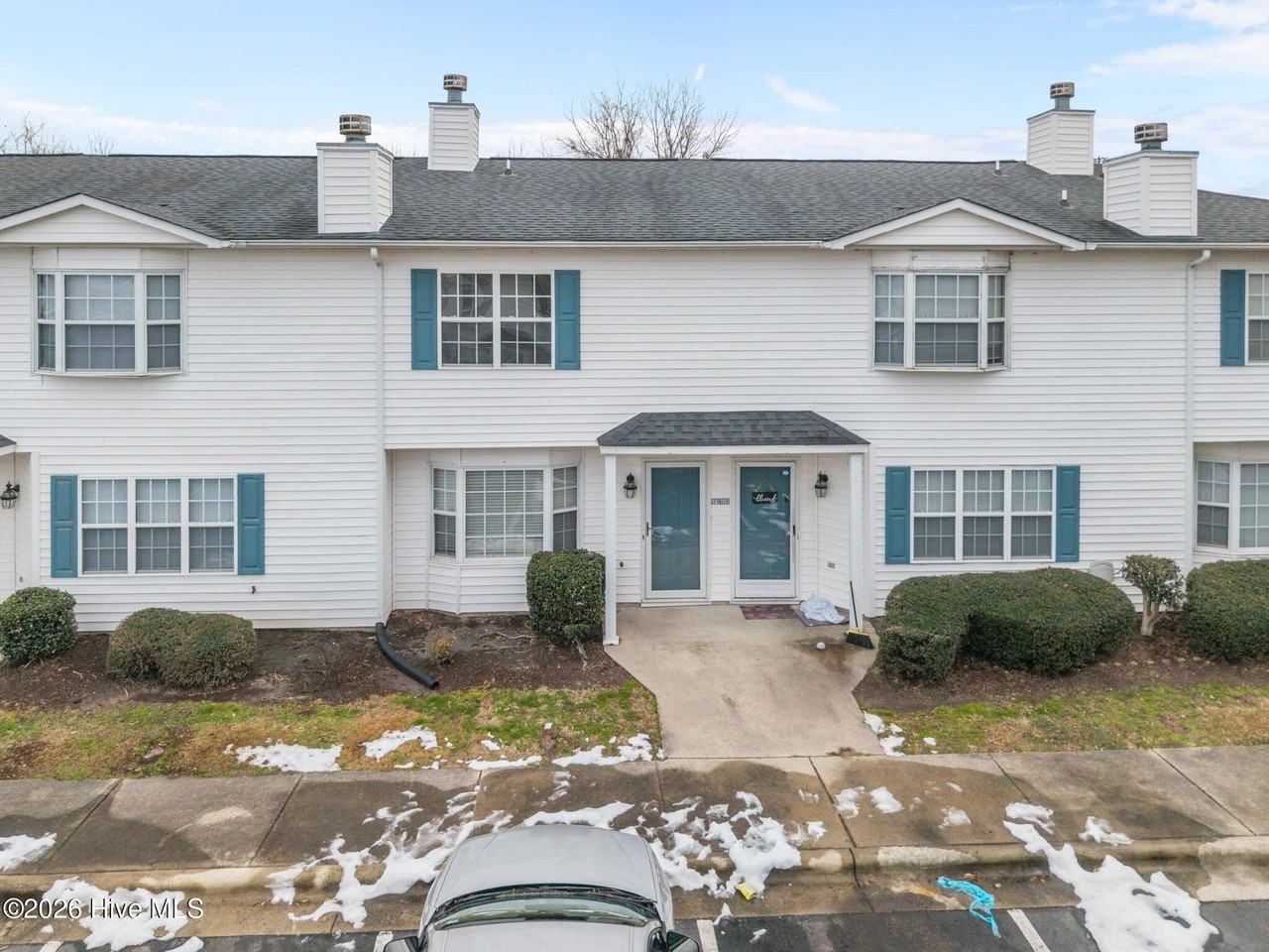 3915 Sterling Pointe Dr Unit Jj9 #JJ9 - Photo 5 of 41