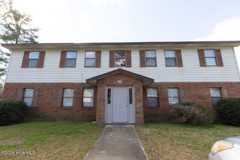 103 Ravenwood Dr Apt C #C - Photo 1 of 1