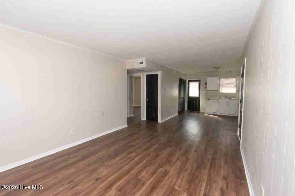 103 Ravenwood Dr Apt C #C - Photo 4 of 15