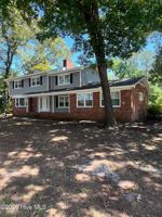 featured image of 901 Se Greenville Blvd