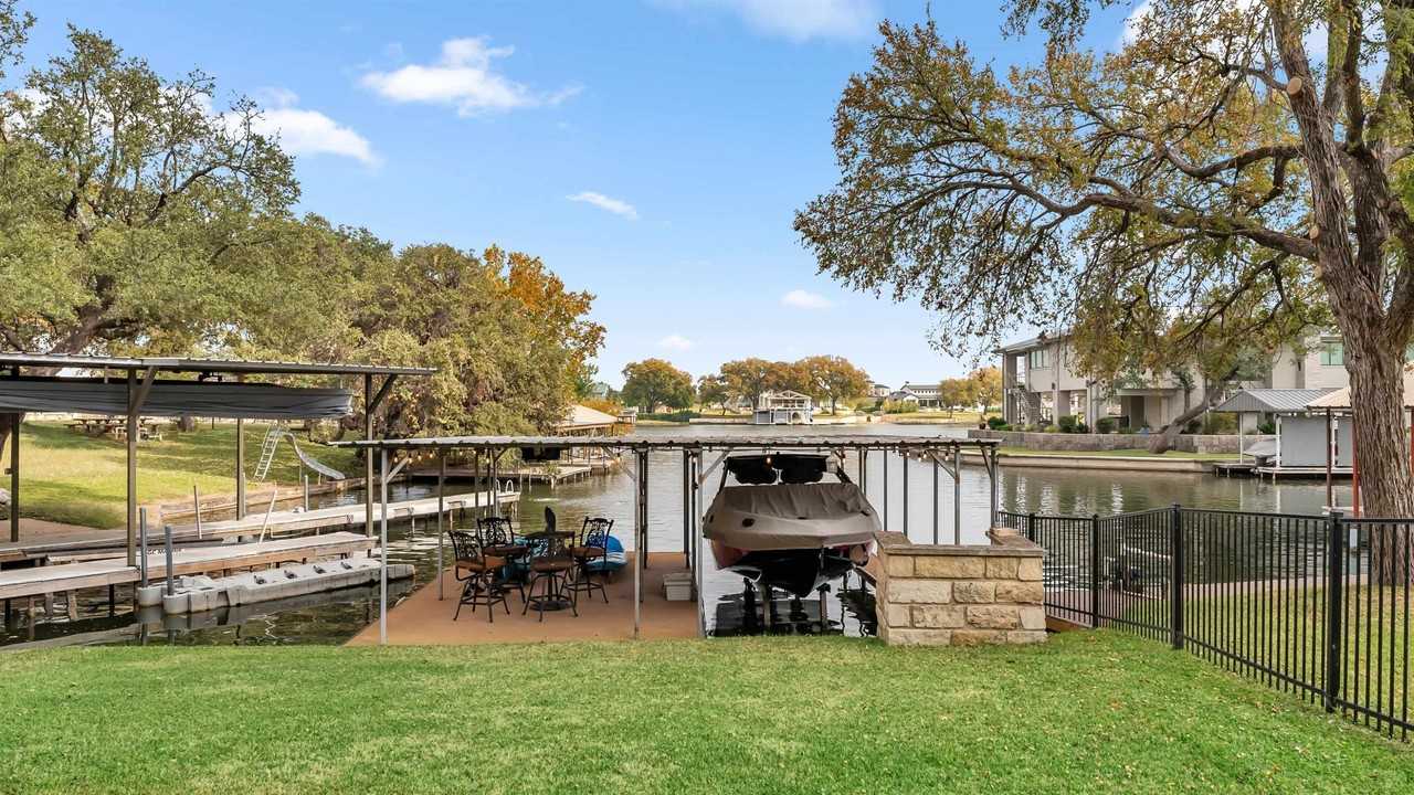 207 Elm Lodge Dr - Photo 5 of 30