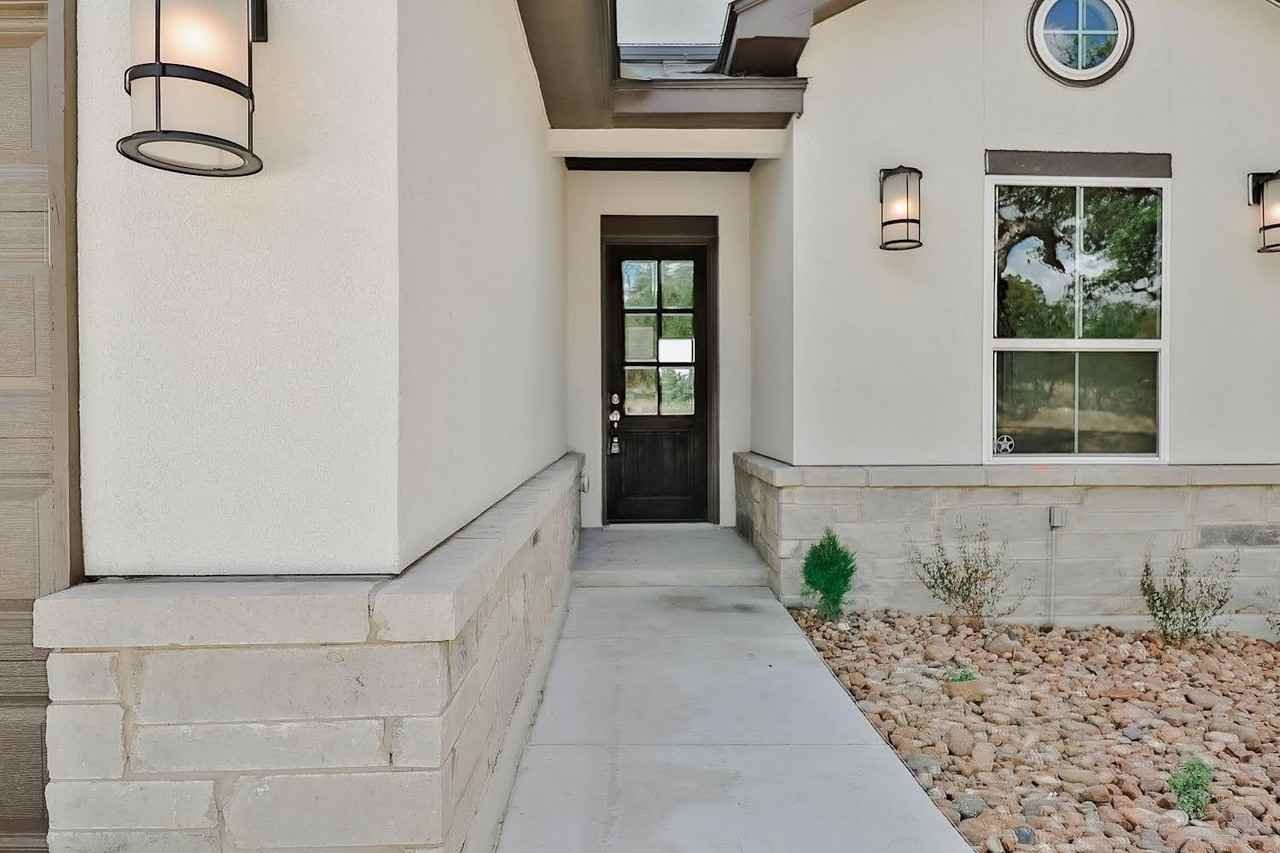 1406 Prospect - Photo 3 of 29