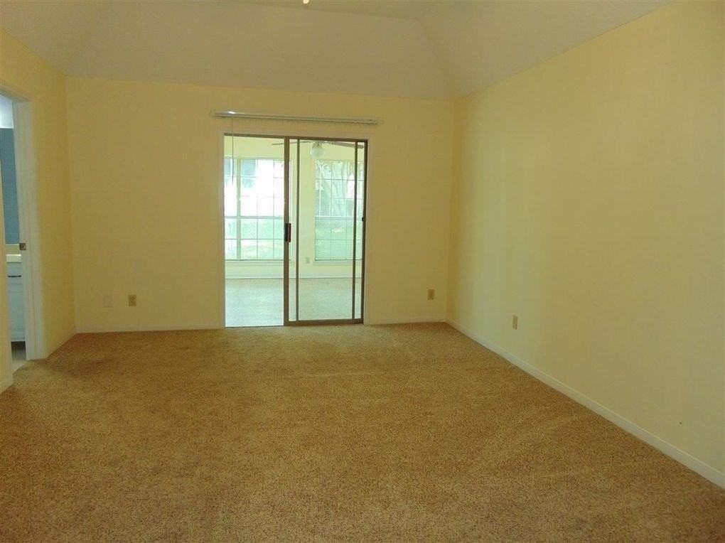 336 Olympia Fields St - Photo 7 of 7