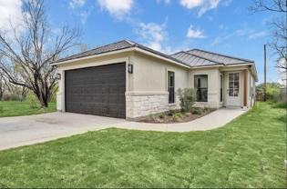 503 Sunray - Photo 1 of 1