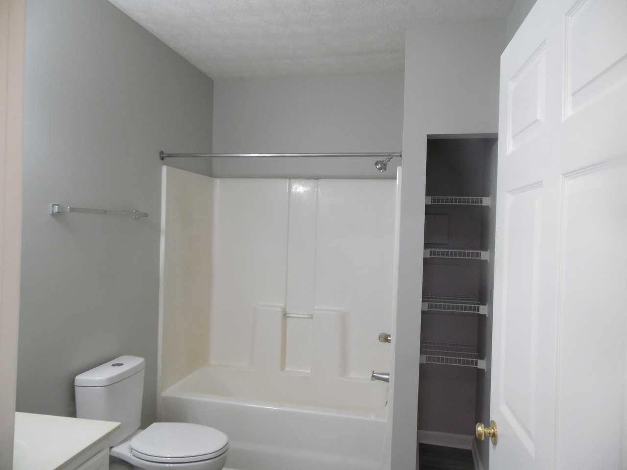 2781 Jacquelyn Ln Apt 413 #413 - Photo 6 of 6