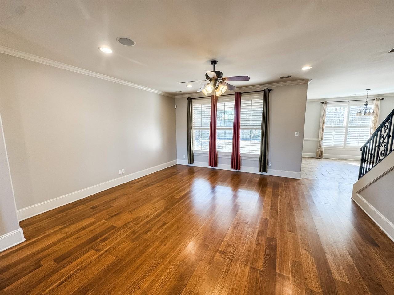 713 Briston Ln - Photo 4 of 22