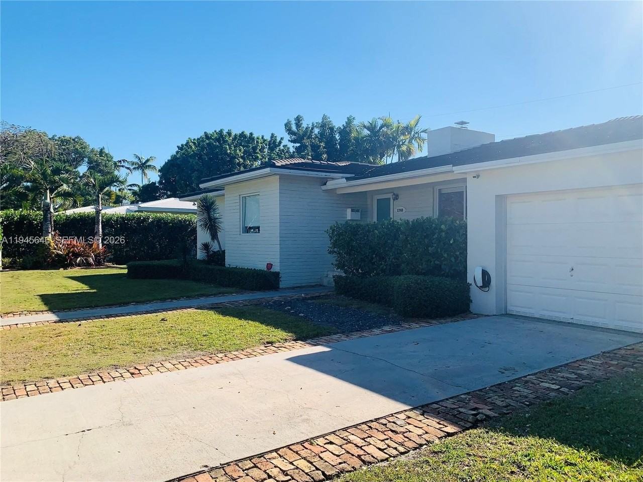 1240 S Alhambra Cir - Photo 7 of 22