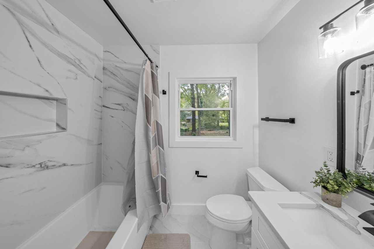 Plantation Dr - Photo 2 of 10