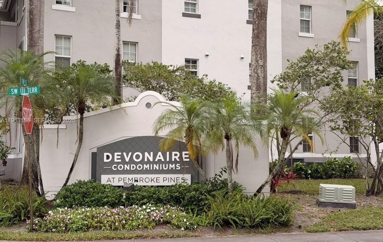 777 Sw 111th Way #301 - Photo 3 of 26