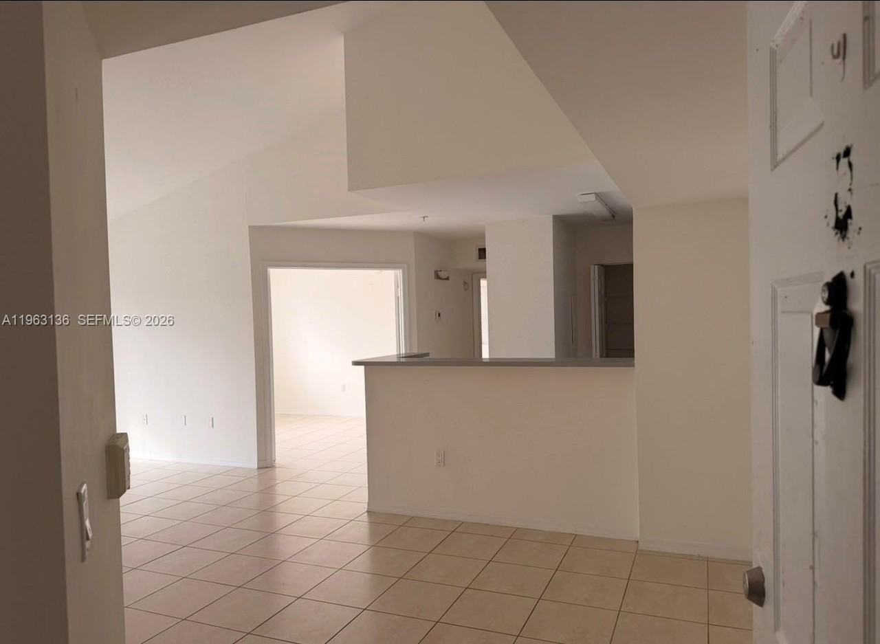 777 Sw 111th Way #301 - Photo 6 of 26