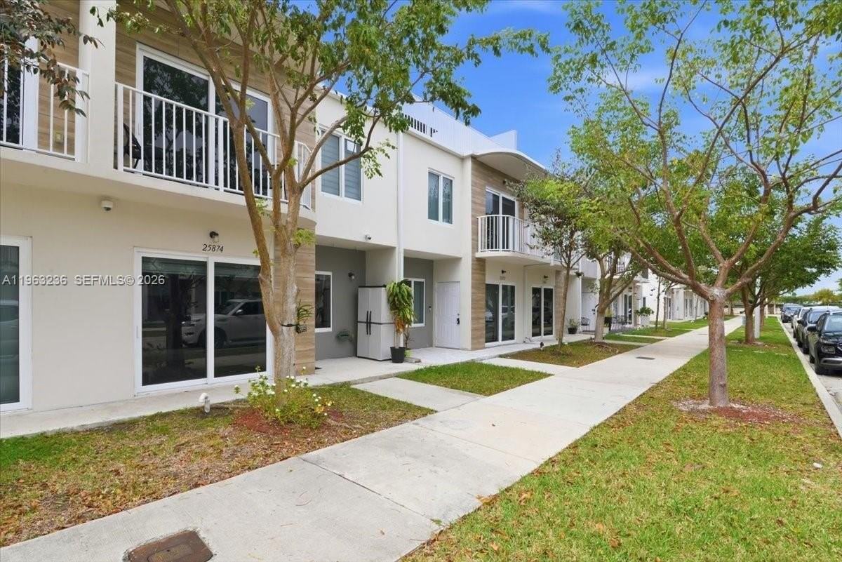 25874 Sw 144th Ct #25874 - Photo 7 of 36