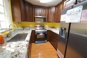 12142 Sw 50th Ct #1242 - Photo 7 of 23