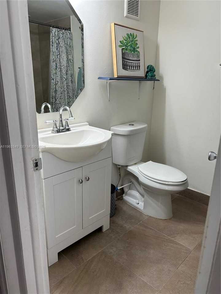 6619 Sw 116th Pl #B7 - Photo 7 of 27