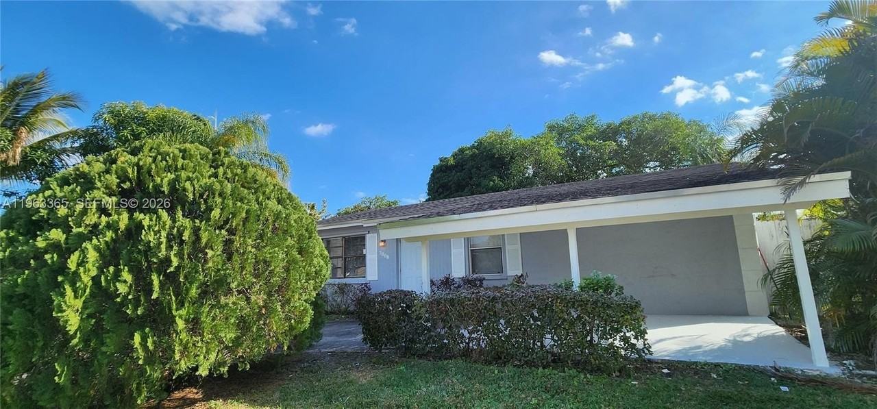 7808 Sw 7th St #7808 - Photo 3 of 20