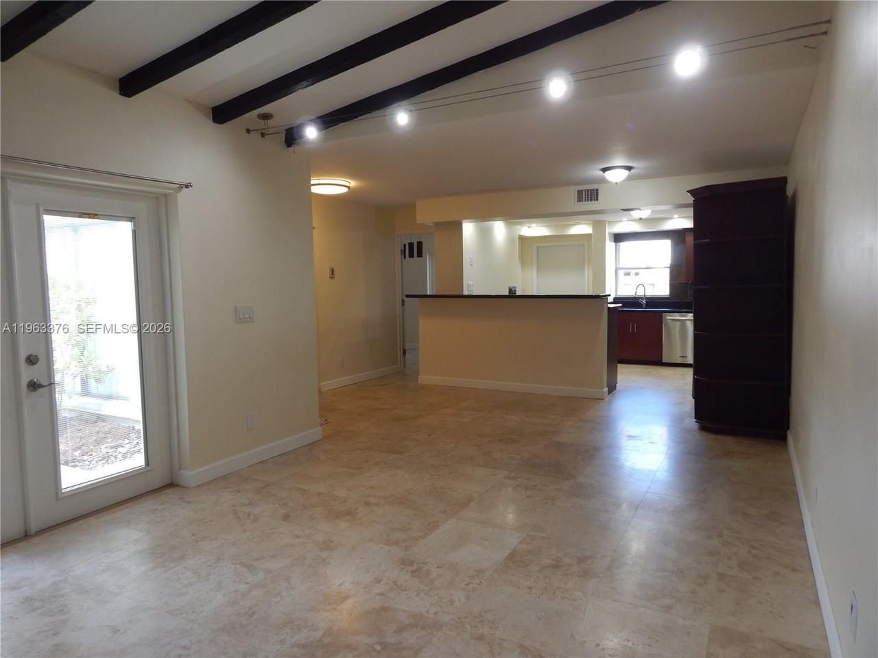 6959 Sw 110th Ct - Photo 4 of 28