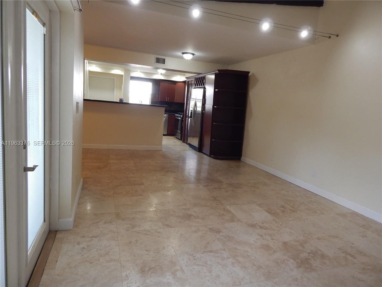 6959 Sw 110th Ct - Photo 5 of 28