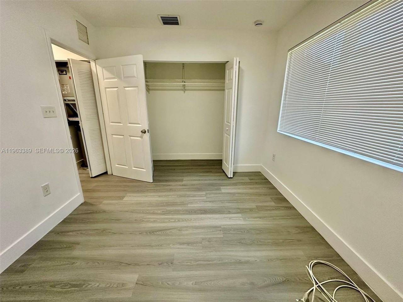 11115 Ne 13th Ave #3 - Photo 6 of 7