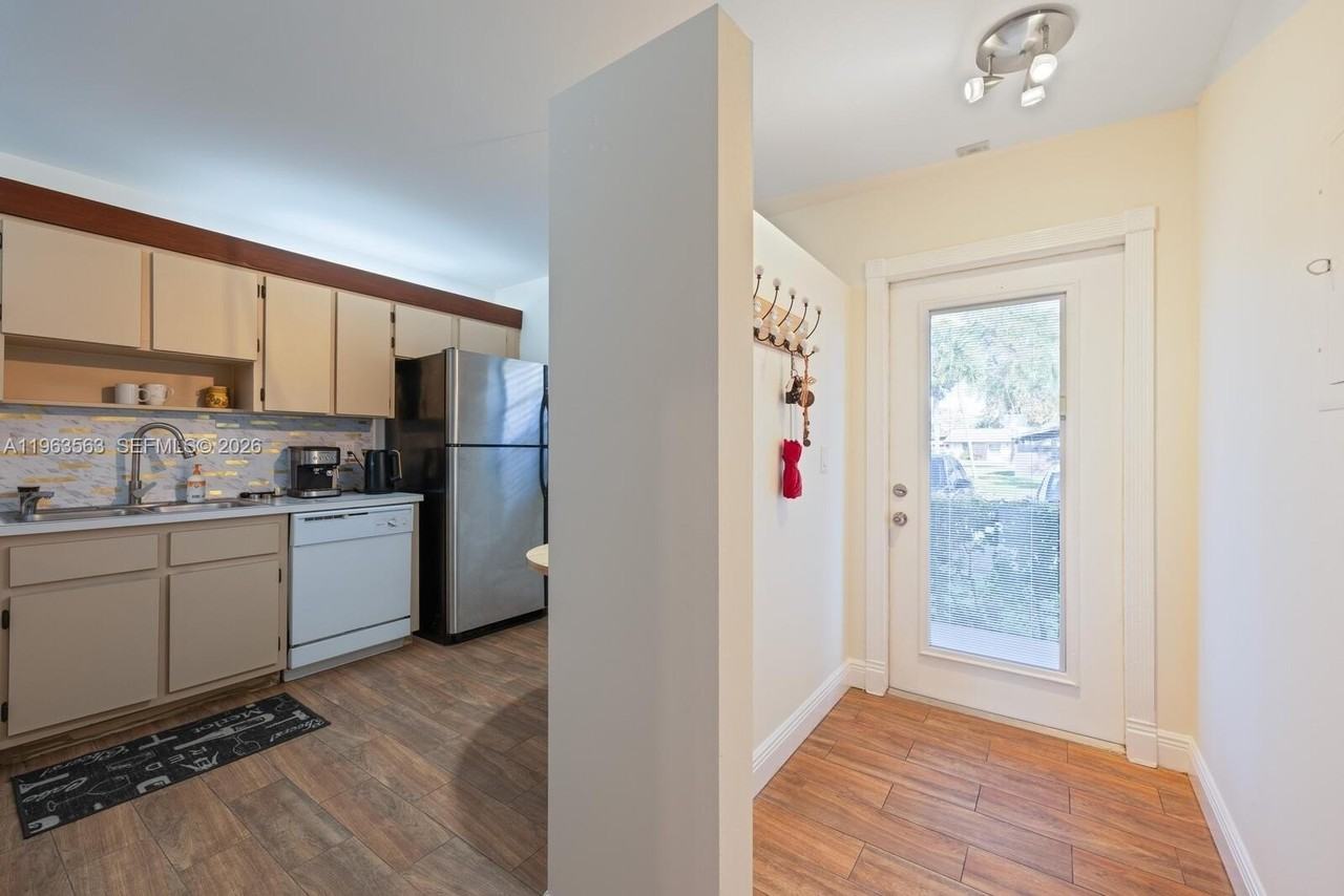 200 Gate Rd #102 - Photo 2 of 18