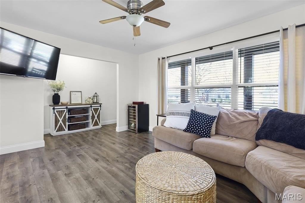 145 Barkwood Trails Dr - Photo 4 of 29