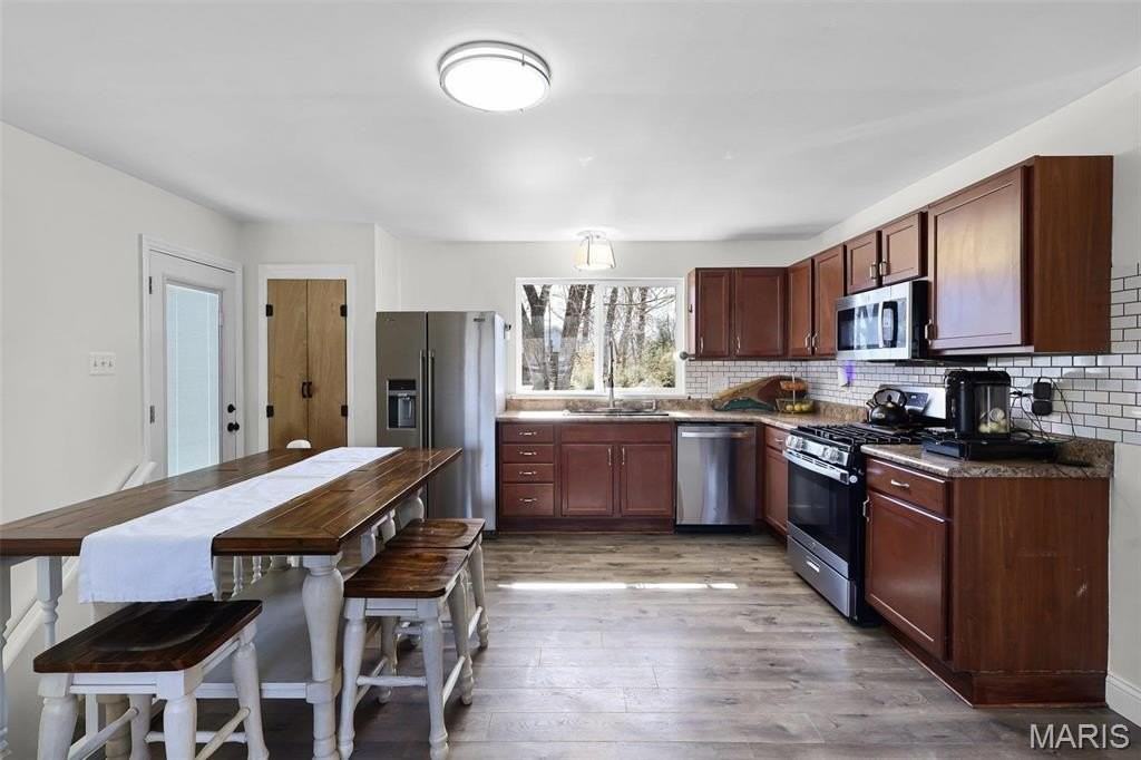 145 Barkwood Trails Dr - Photo 6 of 29