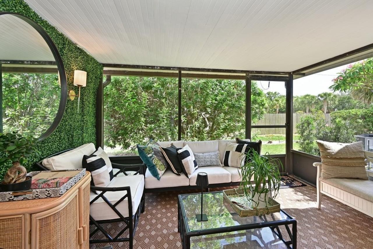 2915 61st St W - Photo 6 of 30