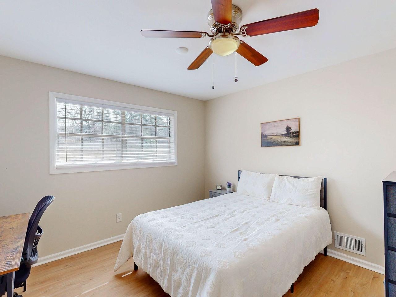 Chestnut Hill Cir - Photo 6 of 19