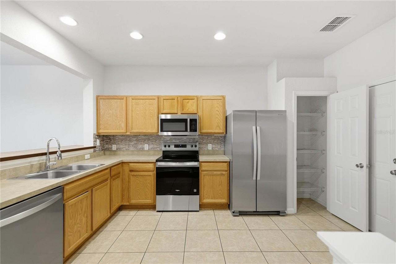 4231 Sw 50th Cir - Photo 5 of 35