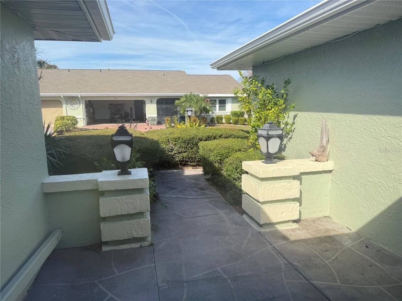 1402 Ingram Dr - Photo 6 of 32