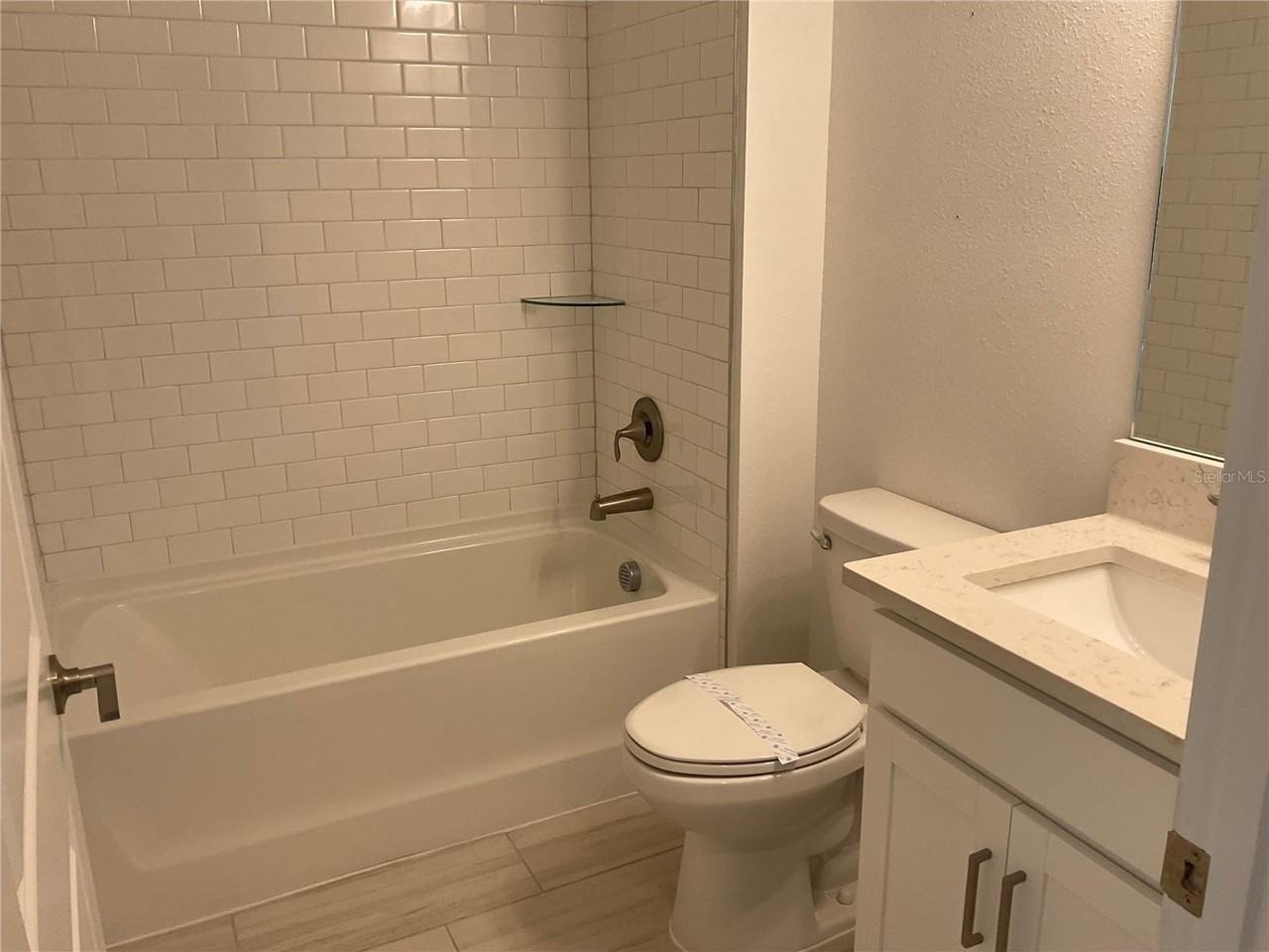 1615 142nd Ter E - Photo 4 of 17