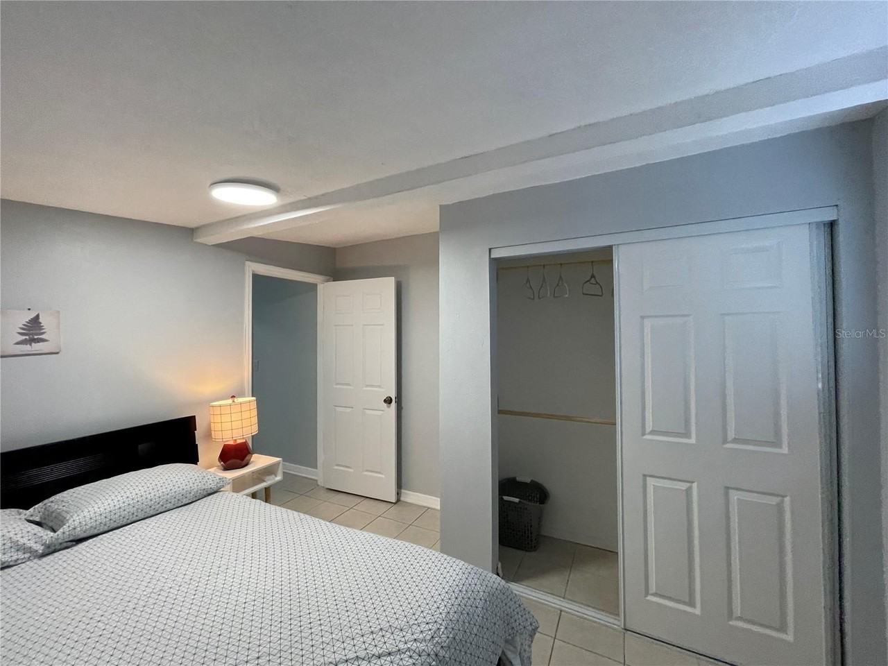 1601 Palm Way - Photo 4 of 14