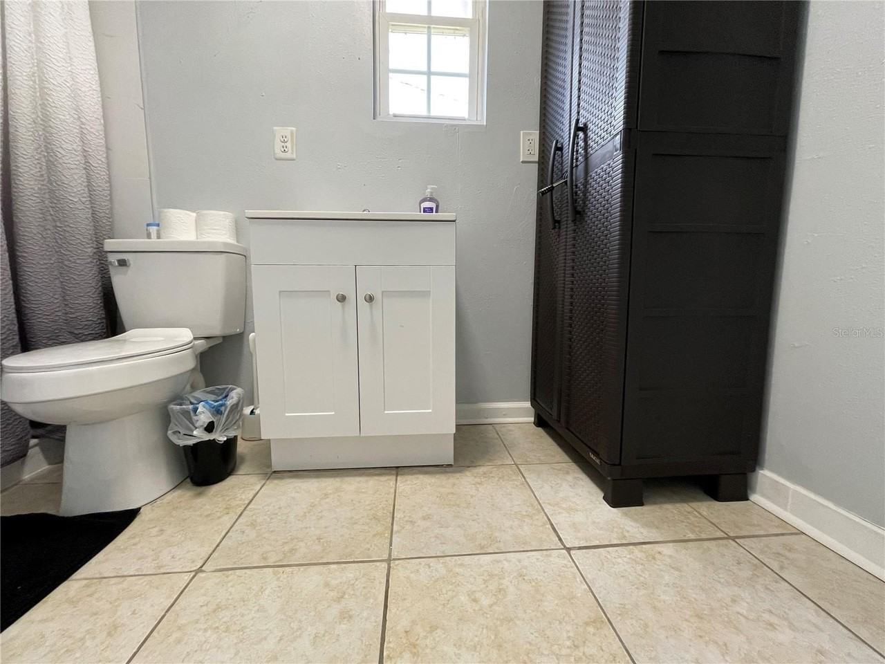 1601 Palm Way - Photo 7 of 14