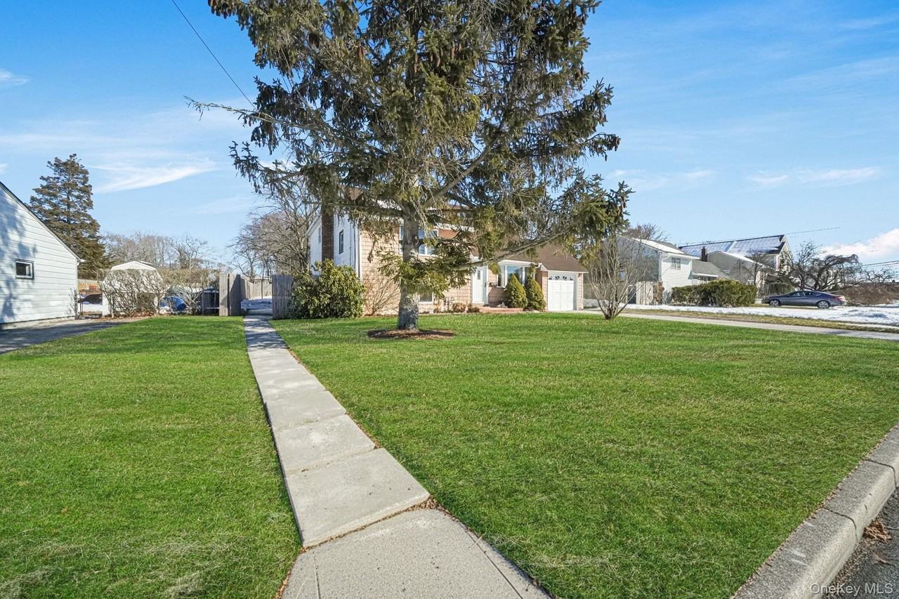 77 Washington Ave #1 - Photo 2 of 13