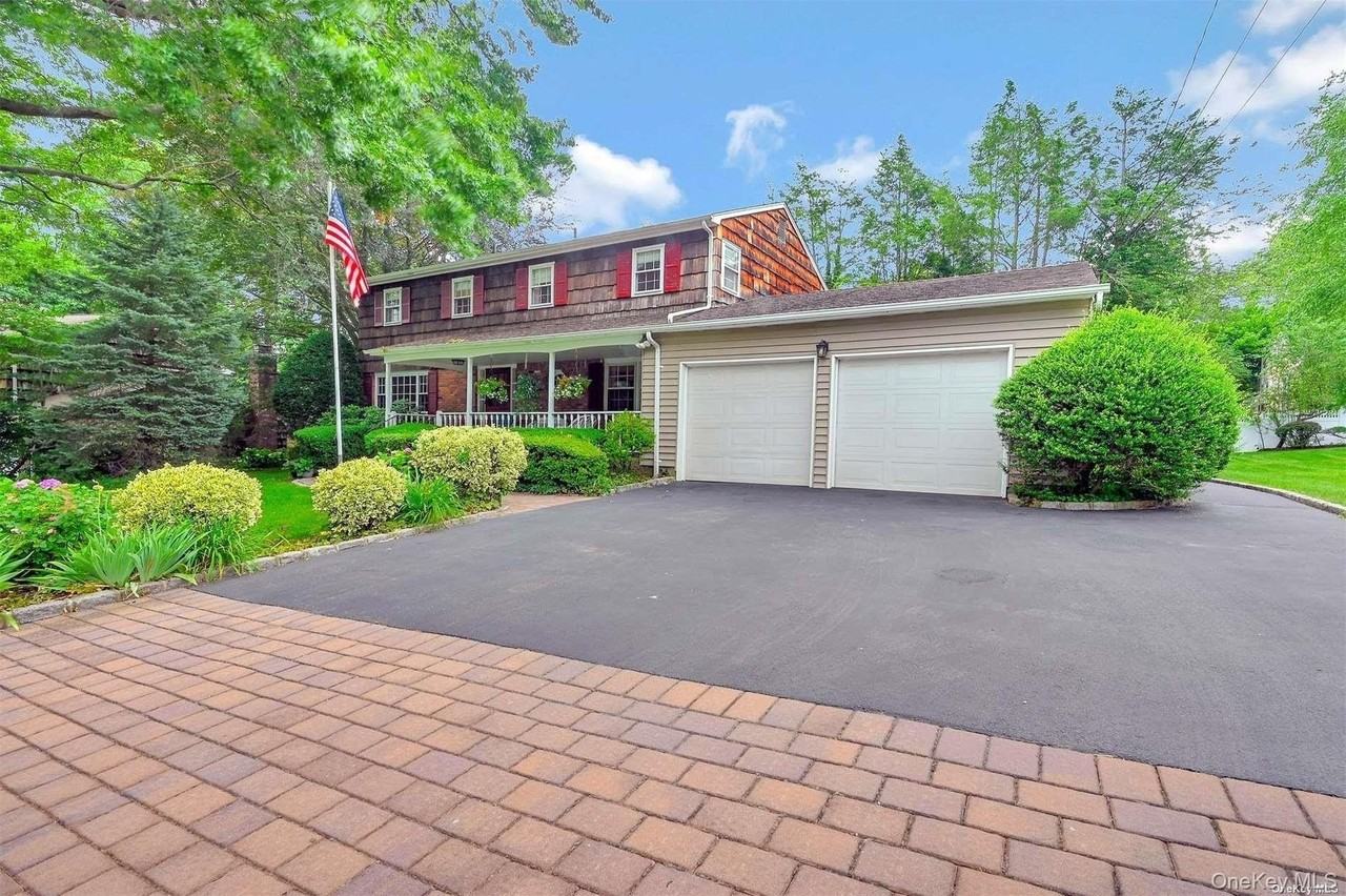 5 Bronze Ct - Photo 2 of 22