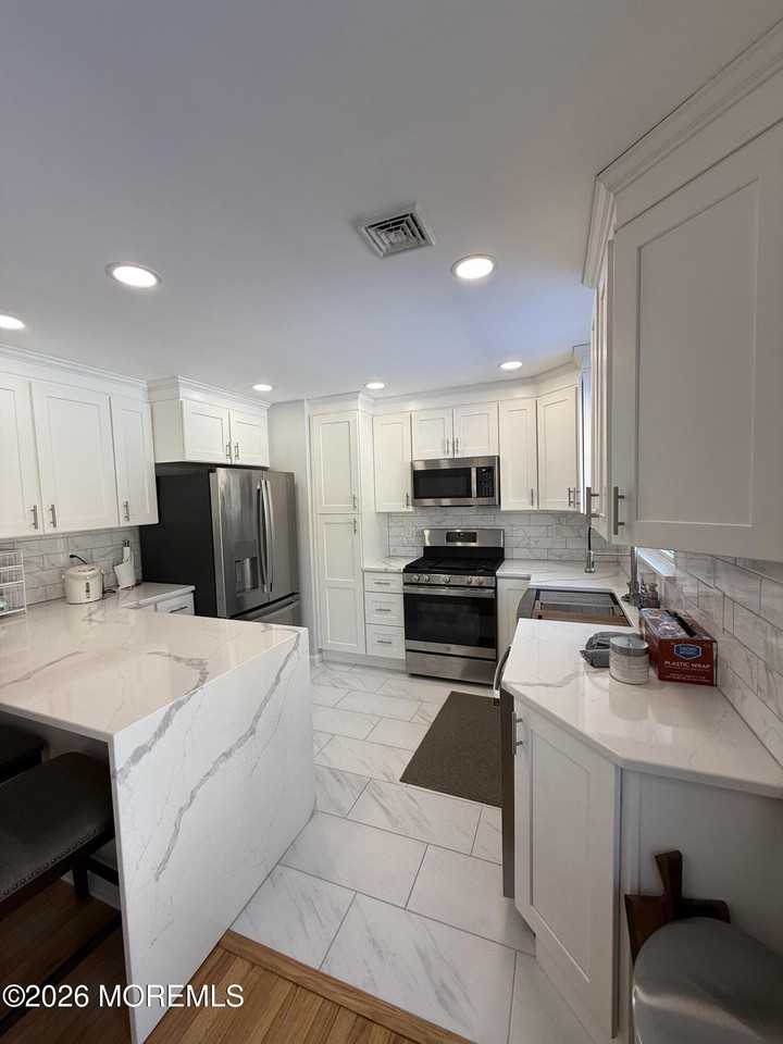 45 Harbor Inn Rd - Photo 7 of 19