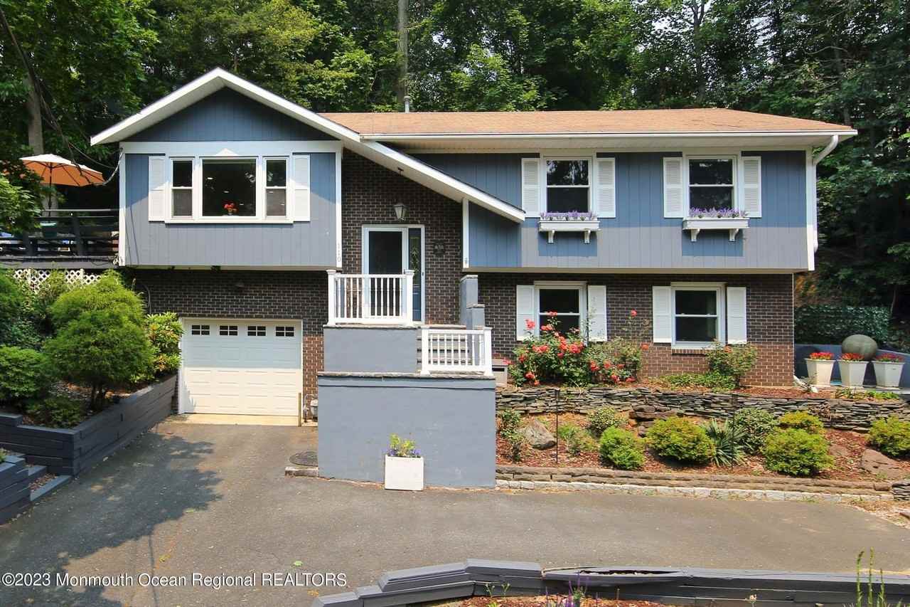 110 Valley Ave - Photo 2 of 36