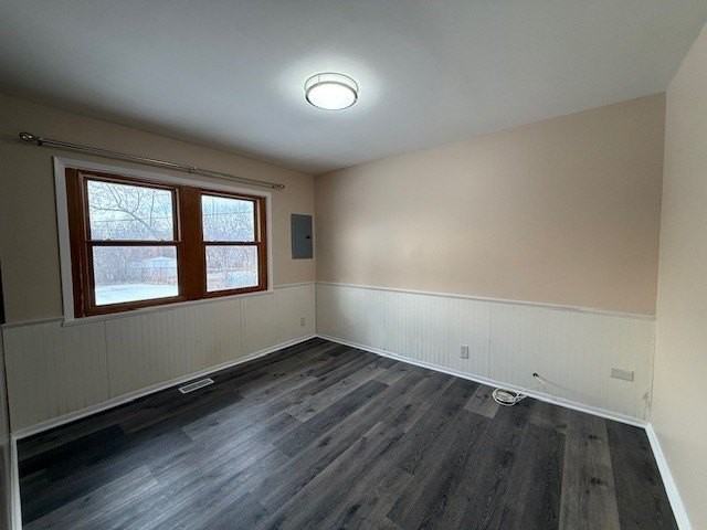 1012 Vine St - Photo 5 of 14