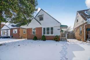 27 164th Pl - Photo 1 of 1