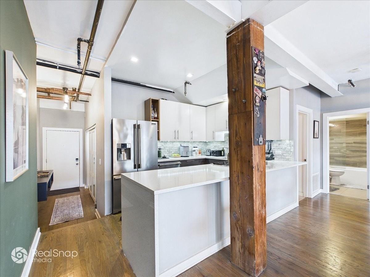 2221 N Lister Ave Apt 3c #3C - Photo 5 of 29