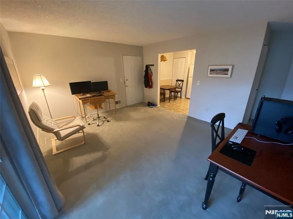 643 Plum Ter - Photo 2 of 19