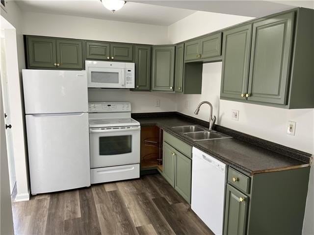 3700 Division St - Photo 3 of 11