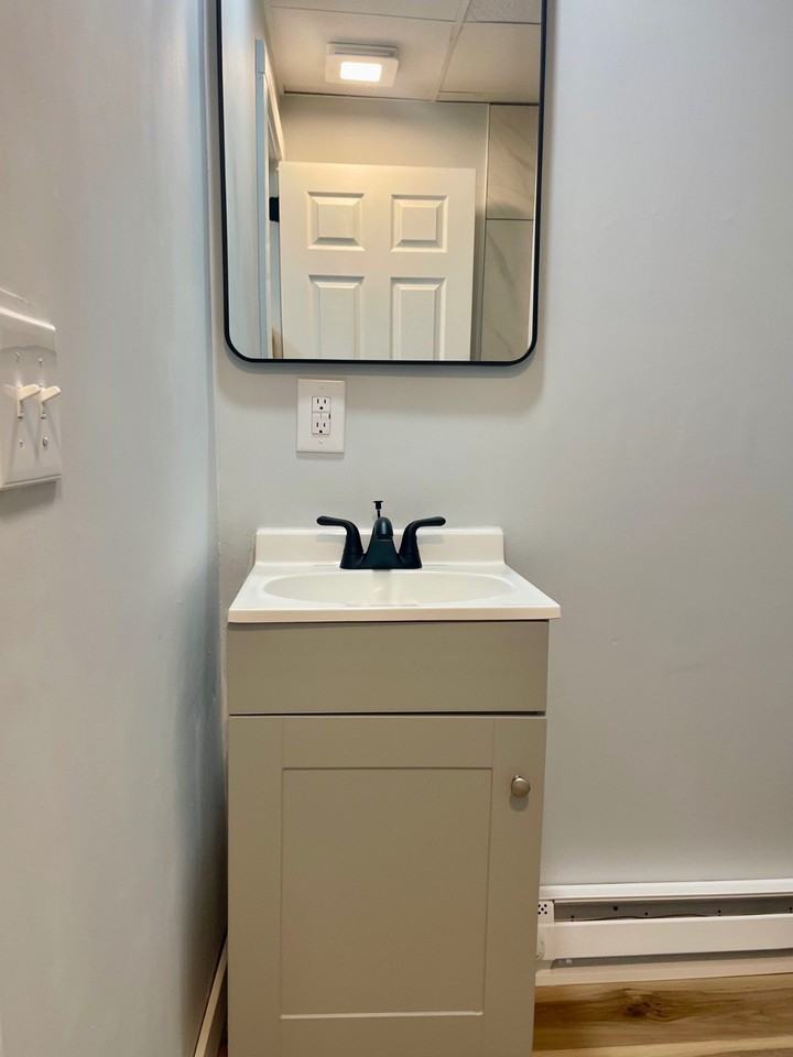 43 N Broad St ## 45 - Photo 7 of 20