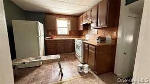 19 Bloomingburg Rd - Photo 4 of 20