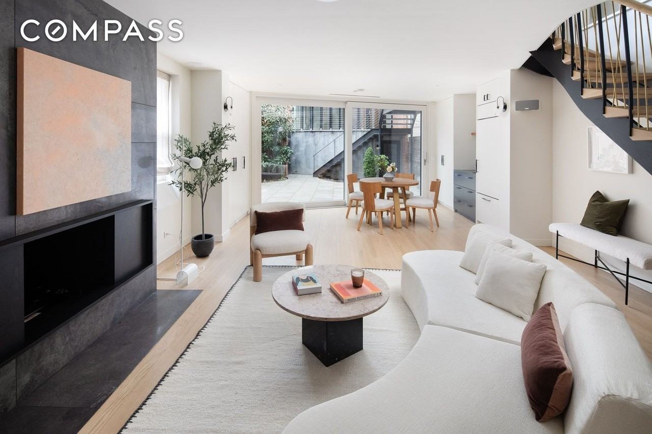 96 6th Ave - Photo 4 of 16