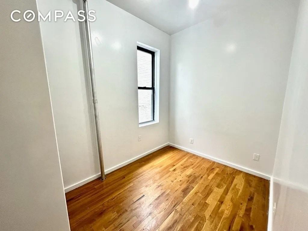 500 W 148th St #4C - Photo 4 of 5