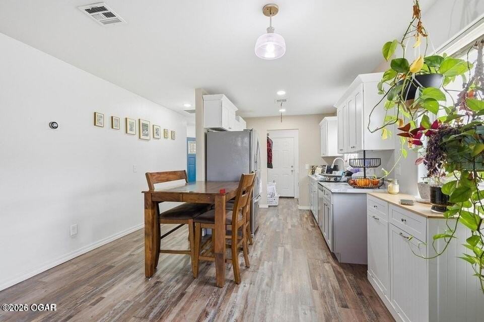 609 S Patterson Ave - Photo 4 of 11