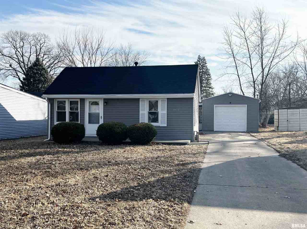 2022 W Richwoods Blvd