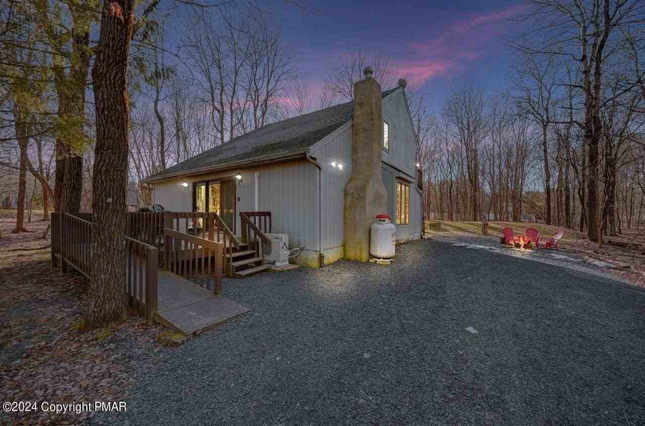 8 Wahoo Ct - Photo 2 of 50