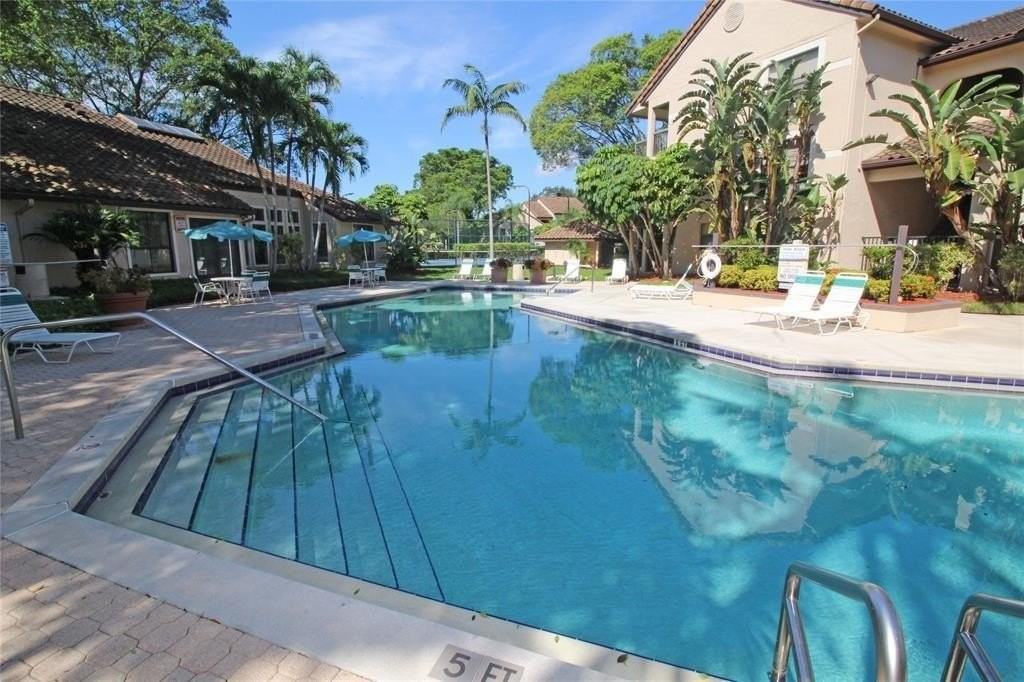 4481 W Mcnab Rd #16 - Photo 4 of 13