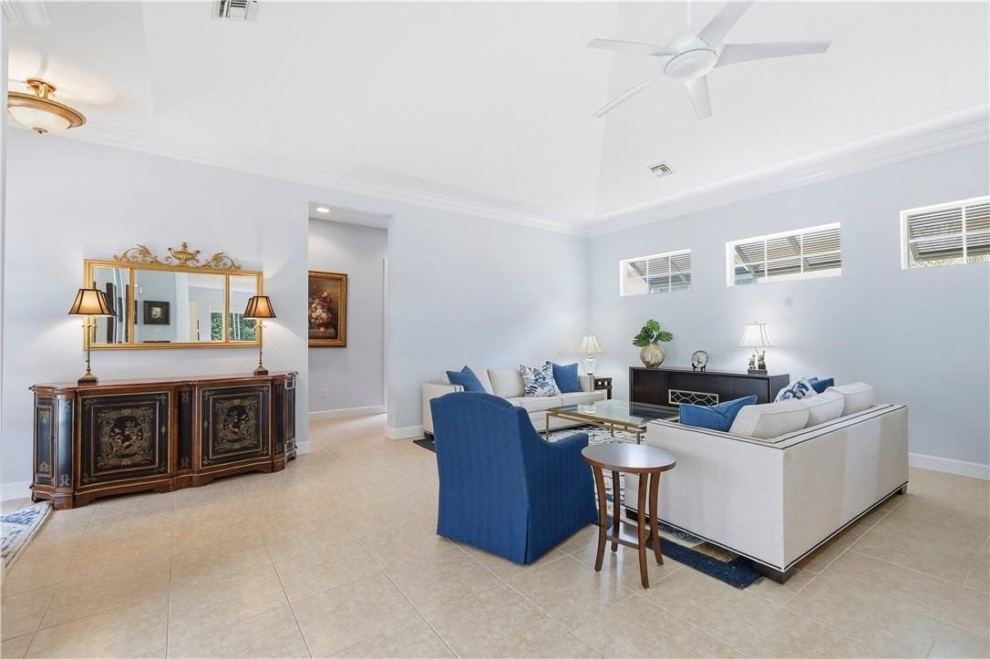 2065 Indian Summer Ln - Photo 5 of 35